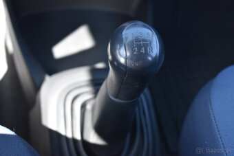 Toyota Yaris 1.3 VVT-I Terra - 13