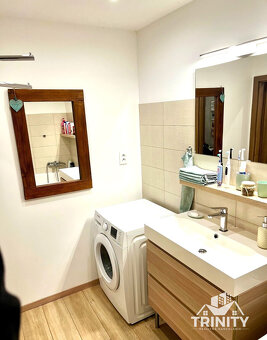 Na predaj priestranný 3-izbový byt  s dvoma balkónmi v meste - 13