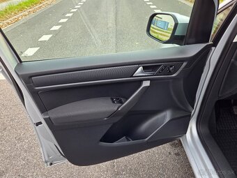 VW Caddy MAXI 7-miest / SK pôvod / 2.0 TDi ŤAŽNÉ-r.v.12-2016 - 13