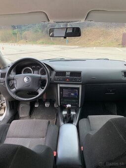 Volksvagen golf 1.9 TDI Highline - 13