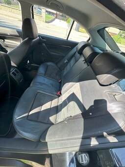 Škoda octavia 2 1.8 FL TSI DSG (2010) na opravu / diely - 13