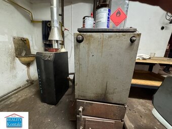 Predáme  zachovalý rodinný dom- Veľké Lovce - 13