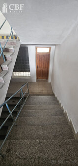 Na prenájom komerčný priestor 700 m2 - 13