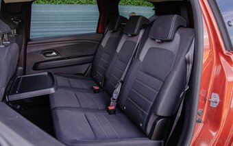 Dacia Jogger 1.0 TCe 110k Extreme 7 miest - 13