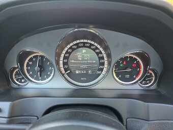 Mercedes Benz E-Classe 220 CDI 150KW Automat r.v.2011Panoram - 13