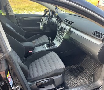 Volkswagen Passat CC 2.0TDI - 13