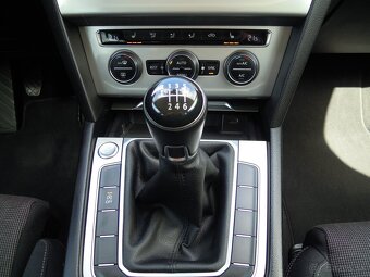 Volkswagen Passat 2.0TDi LED-ROZVODY-BRZDY-PNEU - 13