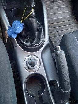 Mitsubishi outlander 2.0 4×4. - 13