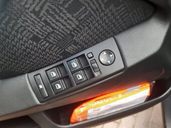 Predám BMW X5 E53 - 13