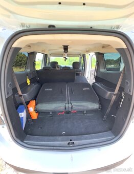 Dacia Lodgy 1.5 Blue dCi 7 miestna - 13