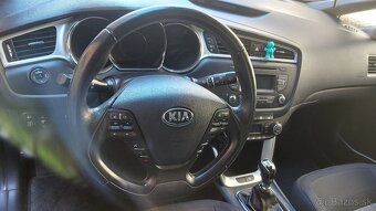 Kia ceed kombi - 13