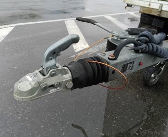 Prívesný vozík s hydraulickou rampou - 13