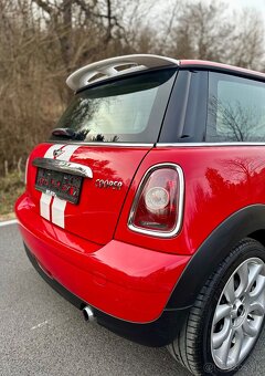 Mini Cooper ONE R56 1.4i Trigger Edition - 13