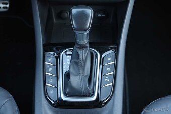 HYUNDAI Ioniq 1,6 Gdi PHEV Ultimate - 13