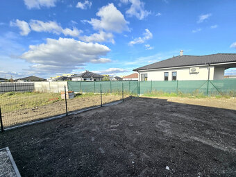 Novostavba 4 izbového bungalovu Šípková-Kvetoslavov - 13