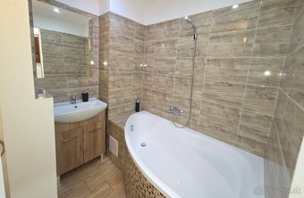 Krátkodobý Prenájom-Apartmán BB od-3 hod- - 13
