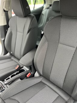 Prenajom auta autopozicovna SKODA FABIA koncesia - 13