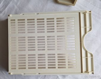 Odkladače na papiere plastové.. - 13