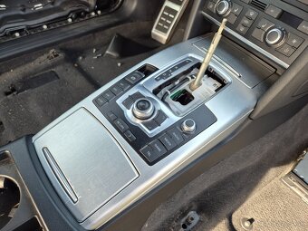 Rozpredám Audi A6 C6 2009 (facelift) - 13