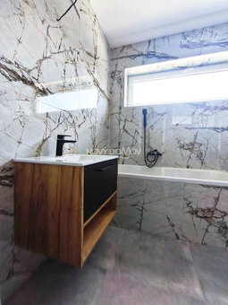 P R E D A J - cena na vyžiadanie - 13