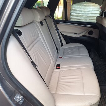 BMW X5 xDrive30d - 13
