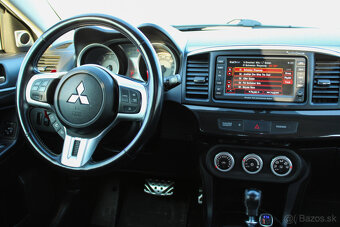 Mitsubishi Lancer EVO X 2.0 MIVEC Turbo 4WD TC-SST 4WD MR - 13