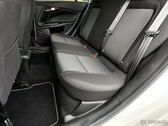 Fiat Tipo 1.4 Benzín /70kW r.v.2020 najeto 44.ooo km - 13