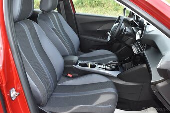 PEUGEOT 2008 1.2 AUTOMAT //LED/ VIRTUAL/ 13.700,- EUR - 13