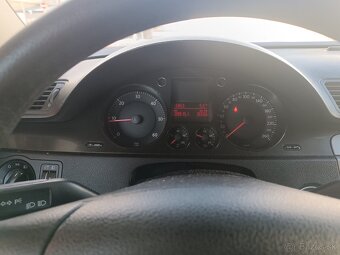 VW Passat B6 1.9TDI - 13