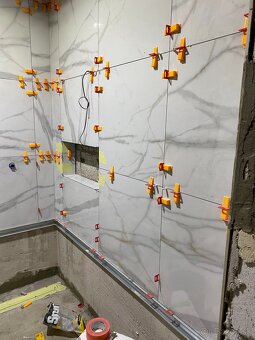 Rekonstrukcie rodinych domov- bytov ,obklady,dlazby,kupelne - 13
