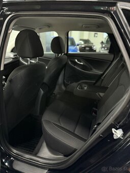Hyundai i30 2022 1.5dpi atmosféra 81kw benzín FAMILY 1majitľ - 13