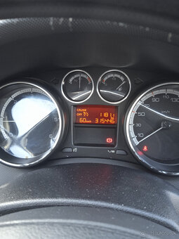 peugeot 308 1.6hdi r.v.2012 - 13