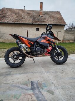 KTM LC4 690sm - 13
