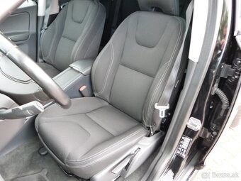 Volvo XC60 D3 2.0L Drive-E Kinetic Geartronic - 13