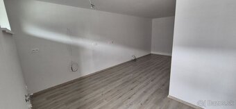 NA PREDAJ - Moderné 3-izbové byty len 25 minút od Bratislavy - 13