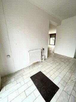 PRESTÍŽNE RODINNÉ BÝVANIE V JEDNEJ Z NAJŽIADANEJŠÍCH... - 13