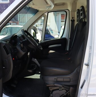 Citroën Jumper 2.2 BlueHDi 165k s hydraulickým čelom L4H3 - 13