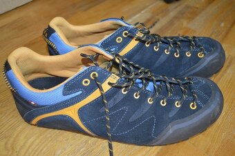 predam skoro nove turisticke topanky DACHSTEIN - 13