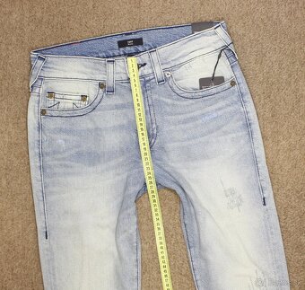 Džíny True Religion Tony Skinny W32 L32 - 41x83x109x15,5 cm - 13