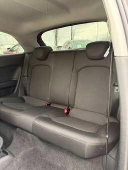 Audi A1 Coupe 1.4 TDI 66kw M5 2016 - 13