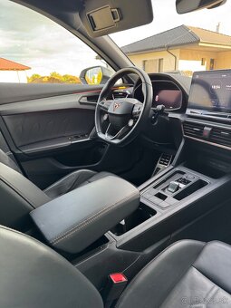 Cupra Formentor 1.4 TSI eHybrid 245k Ťažné/Pano/Kamery/Virtu - 13