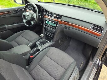 Škoda Superb 2.0 TDI 103KW/140 koní R.V.09/2010 - 13