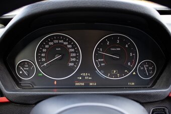 BMW Rad 3 320d GT xDrive A/T - 13