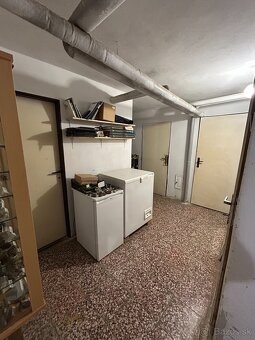 3i rodinný dom -prízemný bungalov s garážou, Blatné - 13