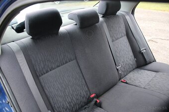 TOYOTA COROLLA 1,4 VVT-I 71KW/97PS ROČNÍK 2003 - 13