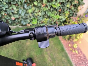 Kukirin G4 2025 - ZARUKA - 0 Kilometrov - 13