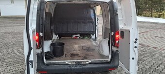 Mercedes-Benz Vito - 13