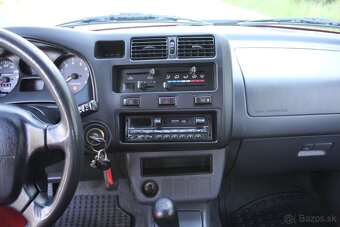 Toyota RAV4 , 2.0 benzín, 4x4 - 13