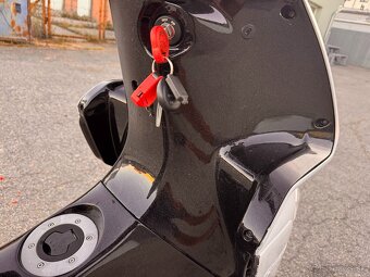 2006 GILERA VXR RUNNER 200, naj. 7800 km - 13