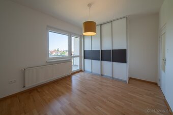 5 izbový podpivničený rodinný dom pri Bratislave - 13